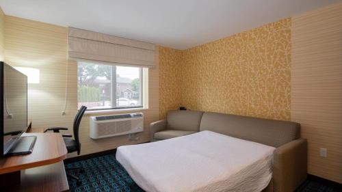 Imagen de la habitación del Hotel Fairfield Inn & Suites by Marriott New York Queens/Fresh Meadows. Foto 9