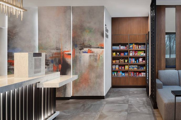 Imagen de los interiores del Hotel Fairfield Inn & Suites by Marriott New York Staten Island. Foto 9