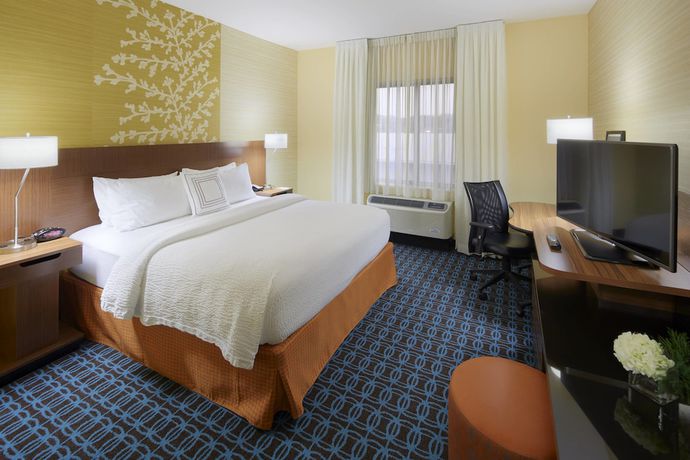 Imagen de la habitación del Hotel Fairfield Inn & Suites by Marriott Springfield Northampton/Amherst. Foto 5