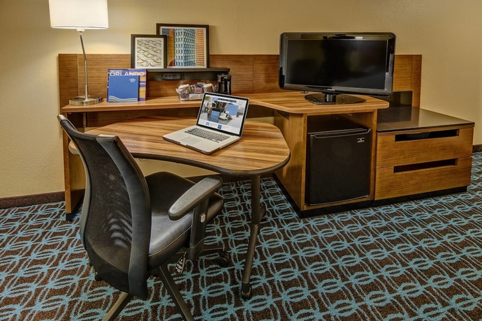 Imagen de la habitación del Hotel Fairfield Inn &amp; Suites Orlando Near Universal. Foto 3