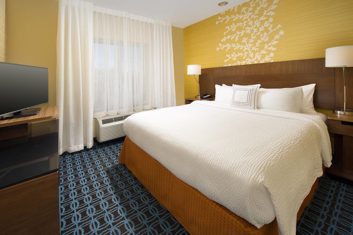 Imagen de la habitación del Hotel Fairfield Inn and Suites Arundel Mills Bwi Airport. Foto 16