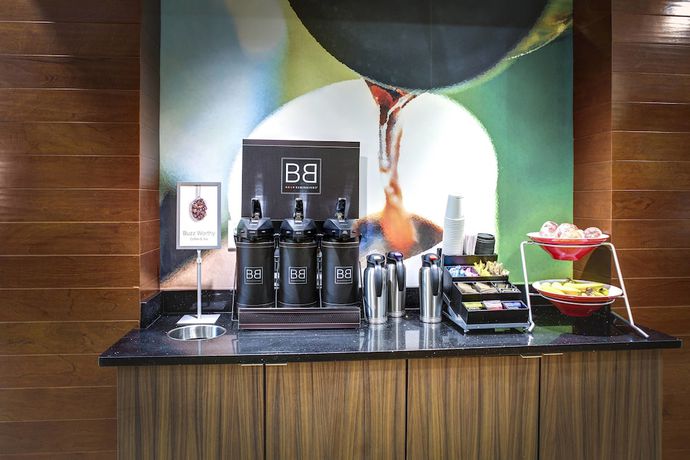 Imagen del bar/restaurante del Hotel Fairfield Inn and Suites Atlanta Stockbridge. Foto 3