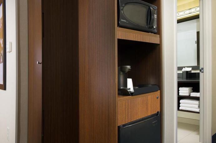 Imagen de la habitación del Hotel Fairfield Inn and Suites Baltimore Bwi Airport. Foto 3