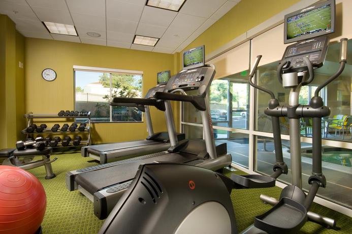 Imagen de los interiores del Hotel Fairfield Inn and Suites Baltimore Bwi Airport. Foto 10