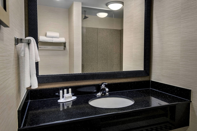 Imagen de la habitación del Hotel Fairfield Inn and Suites Baltimore Downtown/inner Harbor. Foto 15