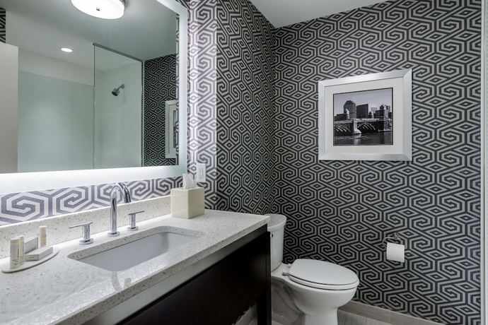 Imagen de la habitación del Hotel Fairfield Inn and Suites Boston Cambridge. Foto 8