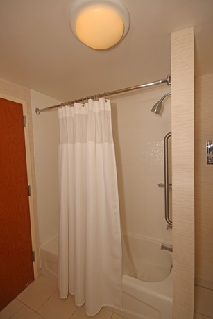 Imagen de la habitación del Hotel Fairfield Inn and Suites By Marriott Aiken. Foto 10
