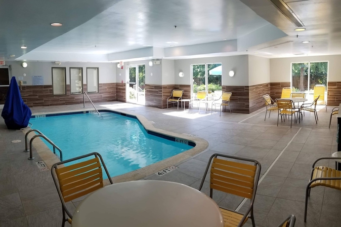 Imagen de los interiores del Hotel Fairfield Inn and Suites By Marriott Aiken. Foto 15