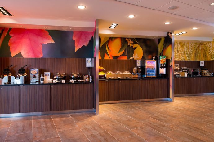 Imagen del bar/restaurante del Hotel Fairfield Inn and Suites By Marriott Akron Stow. Foto 3