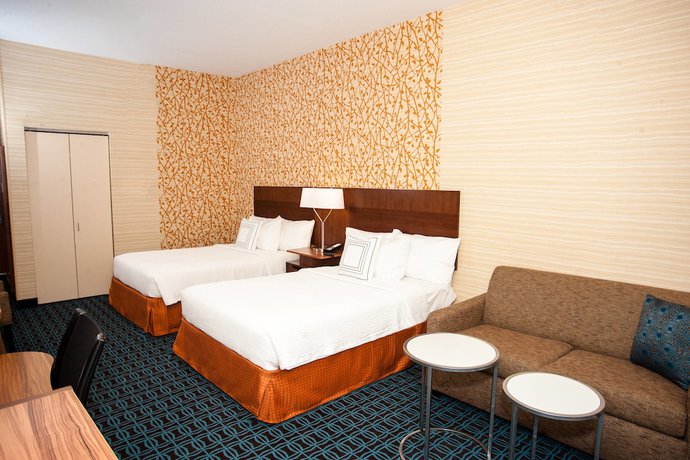 Imagen de la habitación del Hotel Fairfield Inn and Suites By Marriott Akron-south. Foto 15