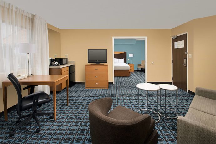 Imagen de la habitación del Hotel Fairfield Inn and Suites By Marriott Albuquerque Airport. Foto 9