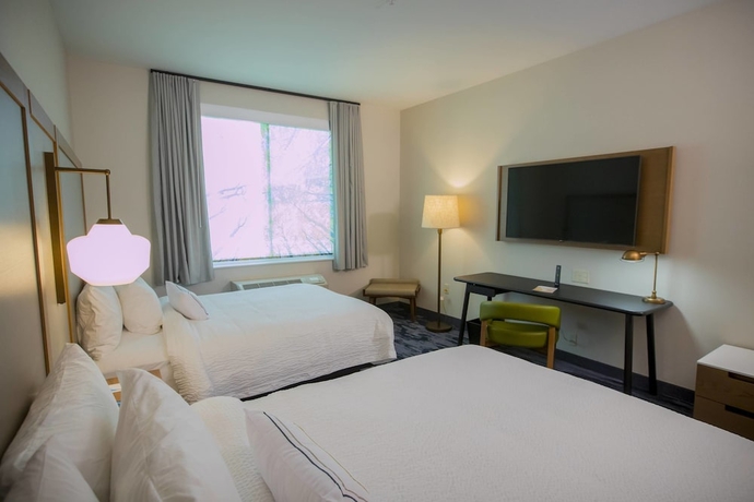 Imagen de la habitación del Hotel Fairfield Inn and Suites By Marriott Alexandria, Alexandria. Foto 16