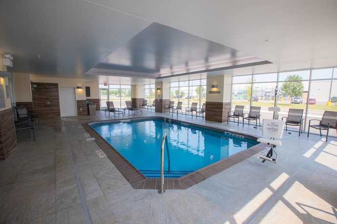 Imagen general del Hotel Fairfield Inn and Suites By Marriott Alexandria, Alexandria. Foto 2