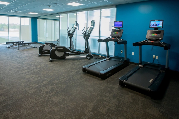 Imagen general del Hotel Fairfield Inn and Suites By Marriott Alexandria, Alexandria. Foto 3