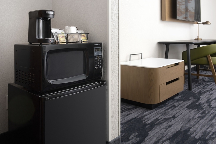 Imagen de la habitación del Hotel Fairfield Inn and Suites By Marriott Alexandria West/mark Center. Foto 9