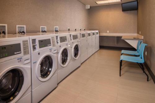 Imagen general del Hotel Fairfield Inn and Suites By Marriott Altoona. Foto 13