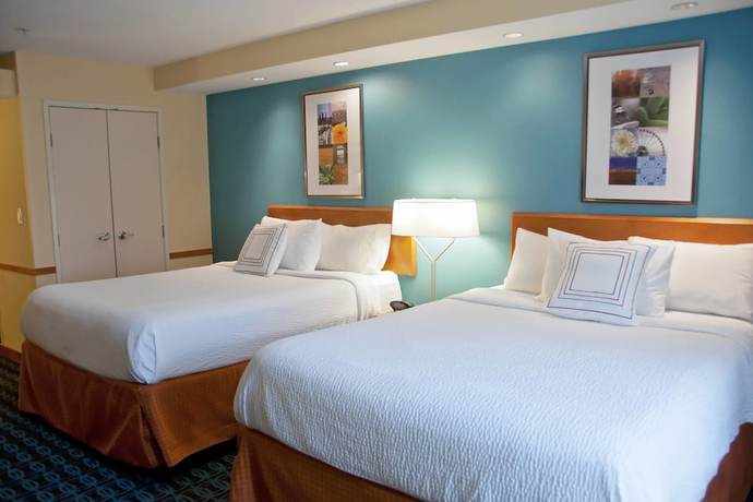 Imagen de la habitación del Hotel Fairfield Inn and Suites By Marriott Ames. Foto 8