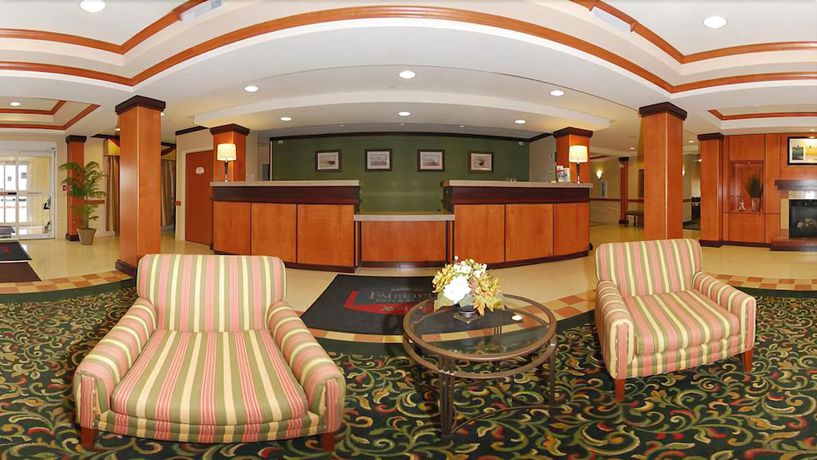 Imagen de los interiores del Hotel Fairfield Inn and Suites By Marriott Ames. Foto 15