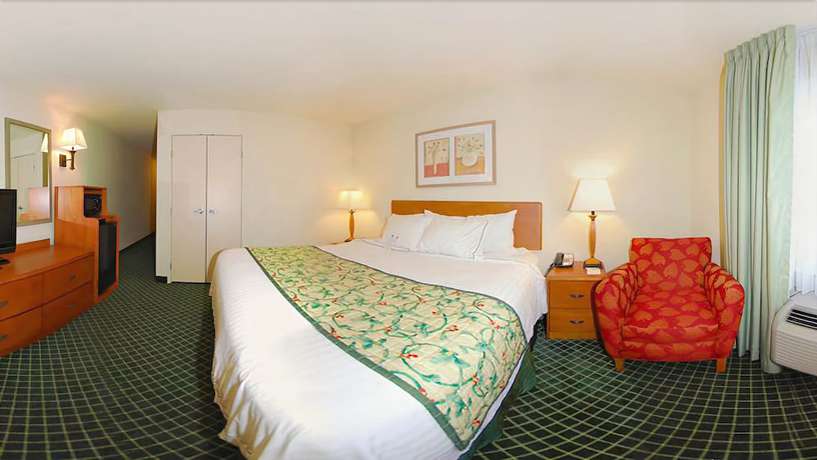 Imagen de la habitación del Hotel Fairfield Inn and Suites By Marriott Ames. Foto 11