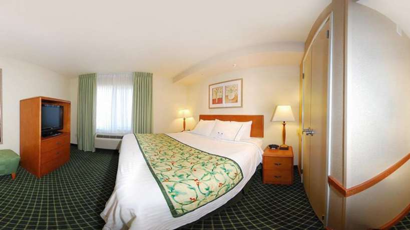 Imagen de la habitación del Hotel Fairfield Inn and Suites By Marriott Ames. Foto 12