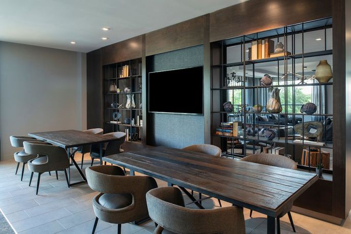 Imagen del bar/restaurante del Hotel Fairfield Inn and Suites By Marriott Annapolis. Foto 3