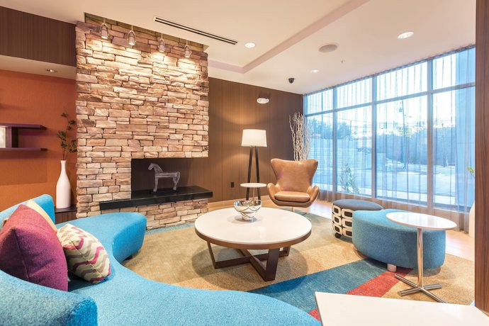 Imagen de los interiores del Hotel Fairfield Inn and Suites By Marriott Asheville Tunnel Road. Foto 18