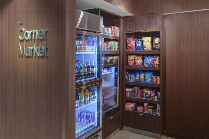 Imagen del bar/restaurante del Hotel Fairfield Inn and Suites By Marriott Atlanta Alpharetta. Foto 4