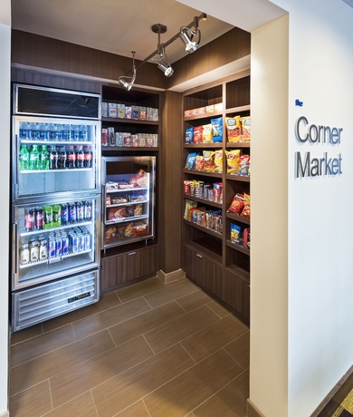 Imagen de los interiores del Hotel Fairfield Inn and Suites By Marriott Atlanta Buckhead. Foto 17