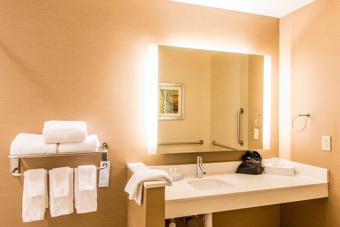 Imagen de la habitación del Hotel Fairfield Inn and Suites By Marriott Atlanta Fairburn. Foto 4