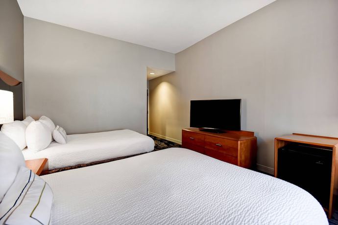 Imagen de la habitación del Hotel Fairfield Inn and Suites By Marriott Atlanta Kennesaw. Foto 2