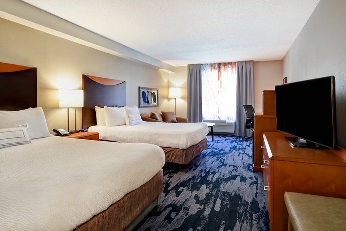 Imagen de la habitación del Hotel Fairfield Inn and Suites By Marriott Atlanta Kennesaw. Foto 8