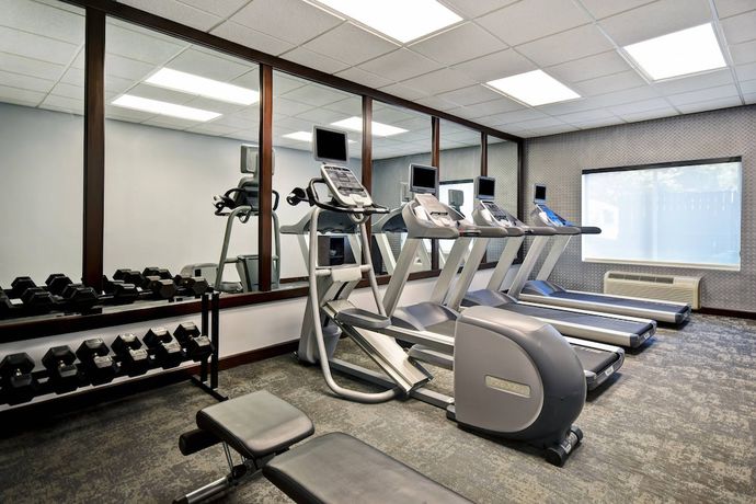 Imagen de los interiores del Hotel Fairfield Inn and Suites By Marriott Atlanta Kennesaw. Foto 19