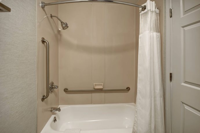 Imagen de la habitación del Hotel Fairfield Inn and Suites By Marriott Atlanta Kennesaw. Foto 16
