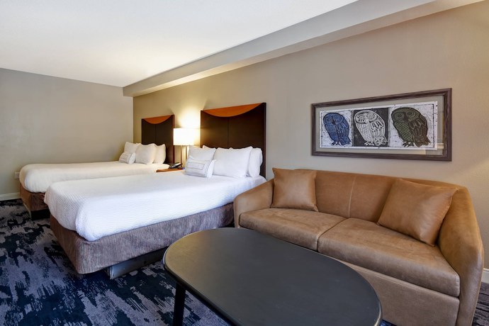 Imagen de la habitación del Hotel Fairfield Inn and Suites By Marriott Atlanta Kennesaw. Foto 17