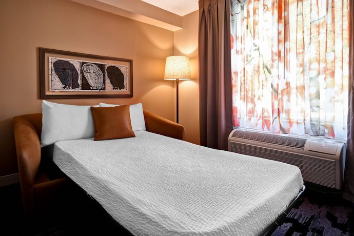 Imagen de la habitación del Hotel Fairfield Inn and Suites By Marriott Atlanta Kennesaw. Foto 18