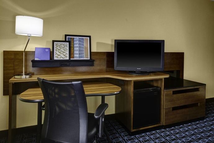 Imagen de la habitación del Hotel Fairfield Inn and Suites By Marriott Atlanta Suwanee. Foto 9