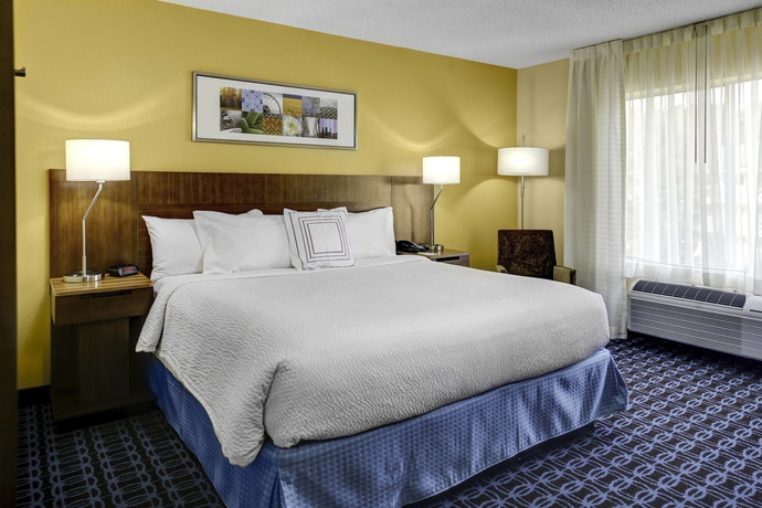 Imagen de la habitación del Hotel Fairfield Inn and Suites By Marriott Atlanta Suwanee. Foto 10