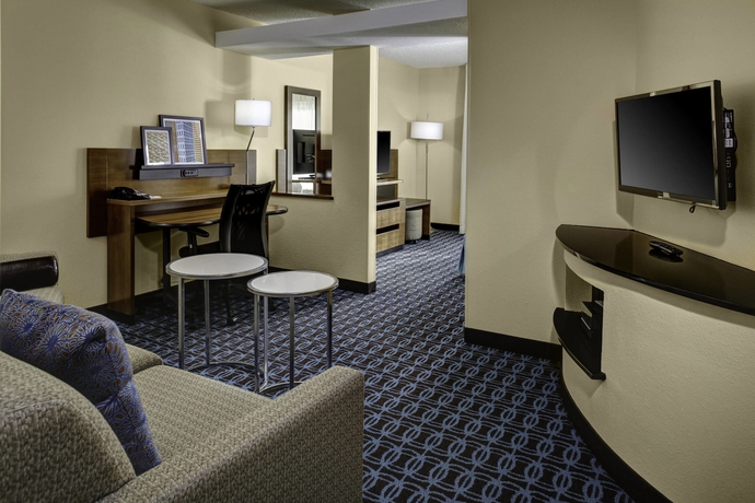 Imagen de la habitación del Hotel Fairfield Inn and Suites By Marriott Atlanta Suwanee. Foto 11