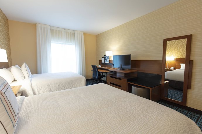 Imagen de la habitación del Hotel Fairfield Inn and Suites By Marriott Atlanta Woodstock. Foto 15