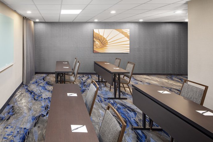 Imagen de los interiores del Hotel Fairfield Inn and Suites By Marriott Atlantic City Absecon. Foto 19