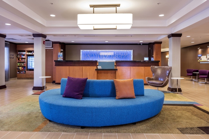 Imagen de los interiores del Hotel Fairfield Inn and Suites By Marriott Auburn Opelika. Foto 16