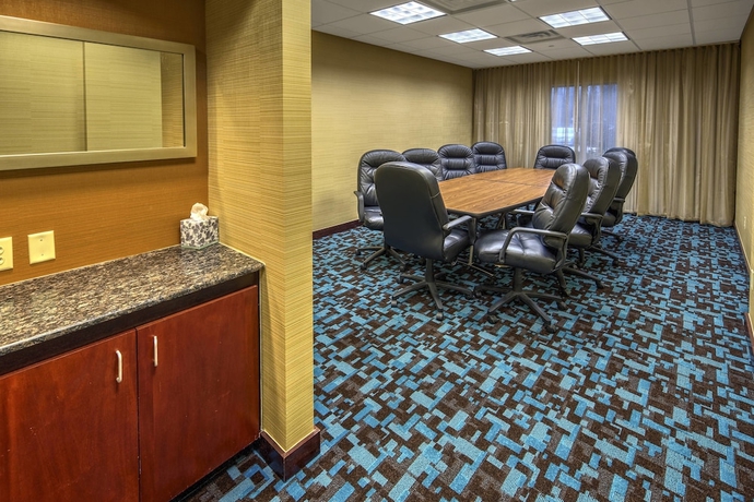 Imagen de los interiores del Hotel Fairfield Inn and Suites By Marriott Austin Northwest/domain. Foto 17