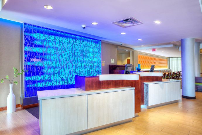 Imagen de los interiores del Hotel Fairfield Inn and Suites By Marriott Austin San Marcos. Foto 10