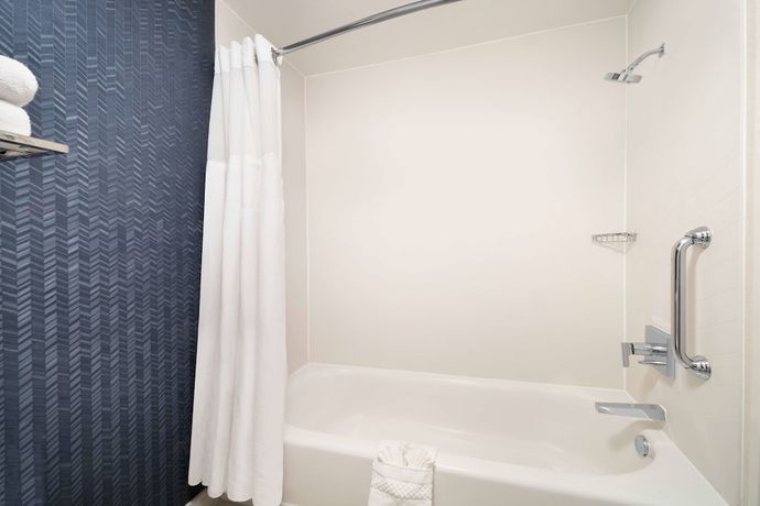 Imagen de la habitación del Hotel Fairfield Inn and Suites By Marriott Austin South. Foto 13