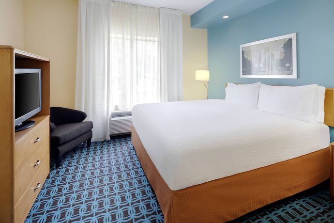 Imagen de la habitación del Hotel Fairfield Inn and Suites By Marriott Austin-university Area. Foto 12