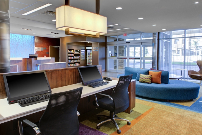 Imagen de los interiores del Hotel Fairfield Inn and Suites By Marriott Bakersfield North/airport. Foto 19