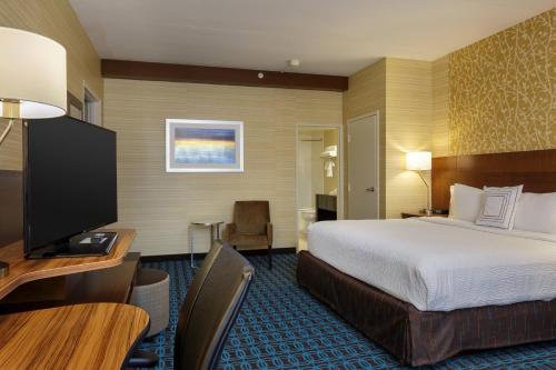 Imagen de la habitación del Hotel Fairfield Inn and Suites By Marriott Belleville. Foto 17