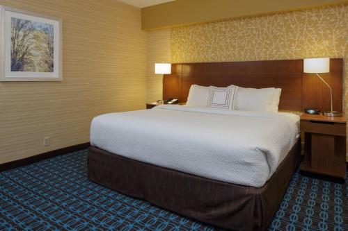 Imagen de la habitación del Hotel Fairfield Inn and Suites By Marriott Belleville. Foto 20