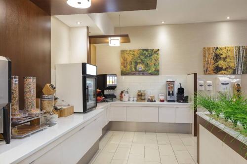Imagen general del Hotel Fairfield Inn and Suites By Marriott Belleville. Foto 14