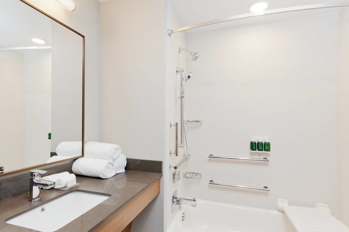 Imagen de la habitación del Hotel Fairfield Inn and Suites By Marriott Birmingham Colonnade. Foto 6